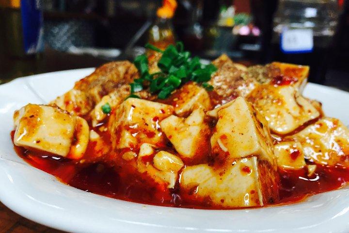 Half-Day Professional Mapo Tofu Cooking with a Local Market Visit