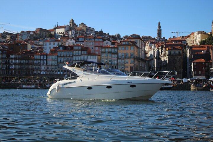 Porto Private Douro River Yacht Cruise with Local Wine and Snacks
