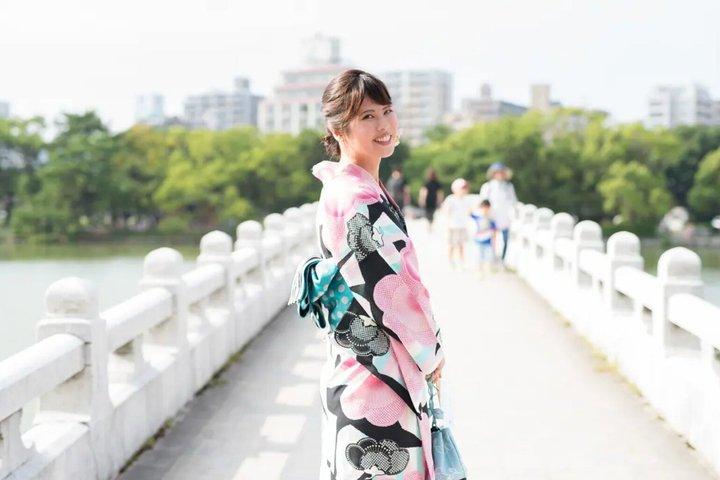 1 Hour Private Photoshoot in Hakata (Fukuoka)