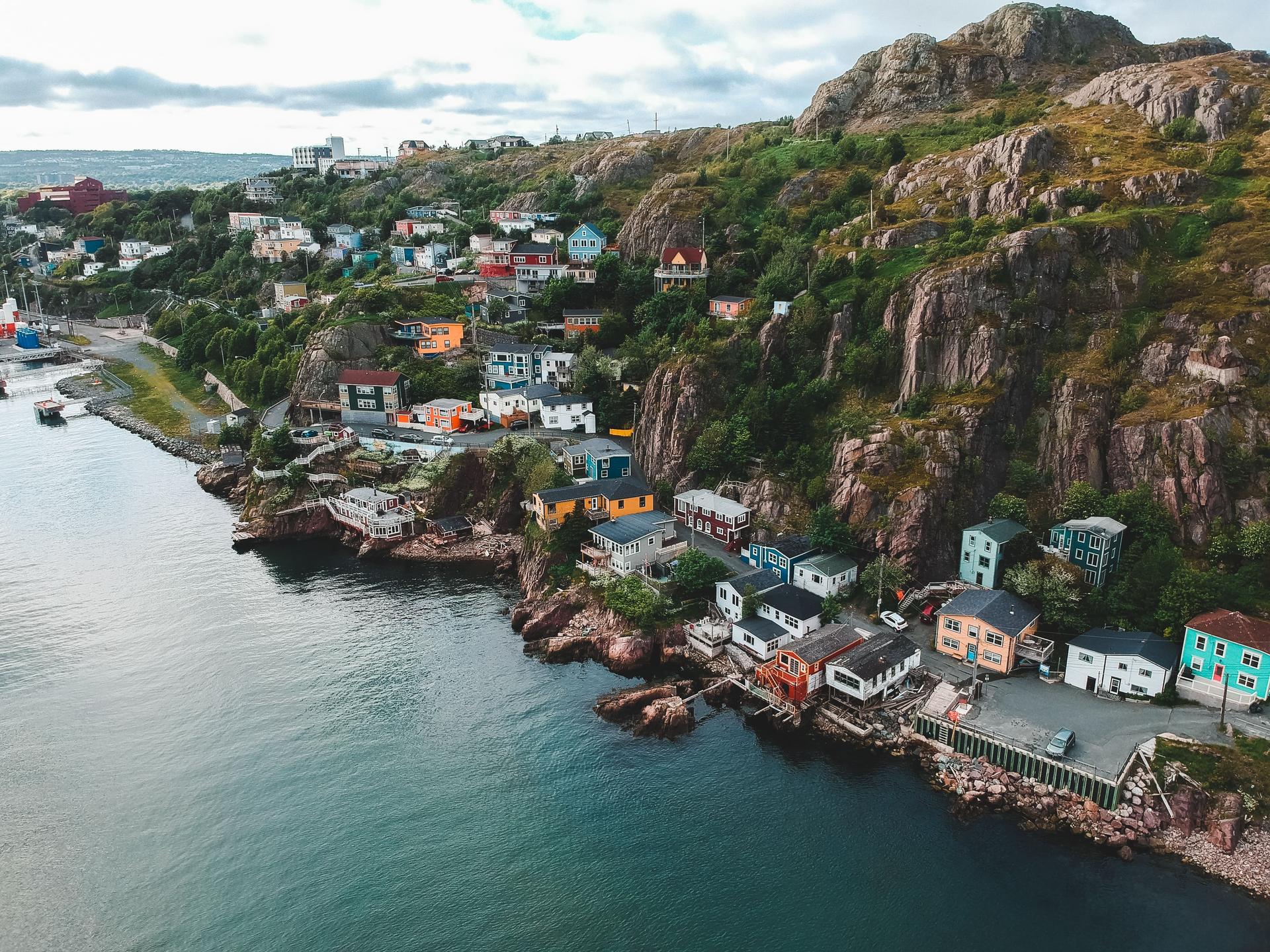 Cover Image for A Gritty Paradise in Canada's East - Where is Newfoundland, St. John's Capital, and More!