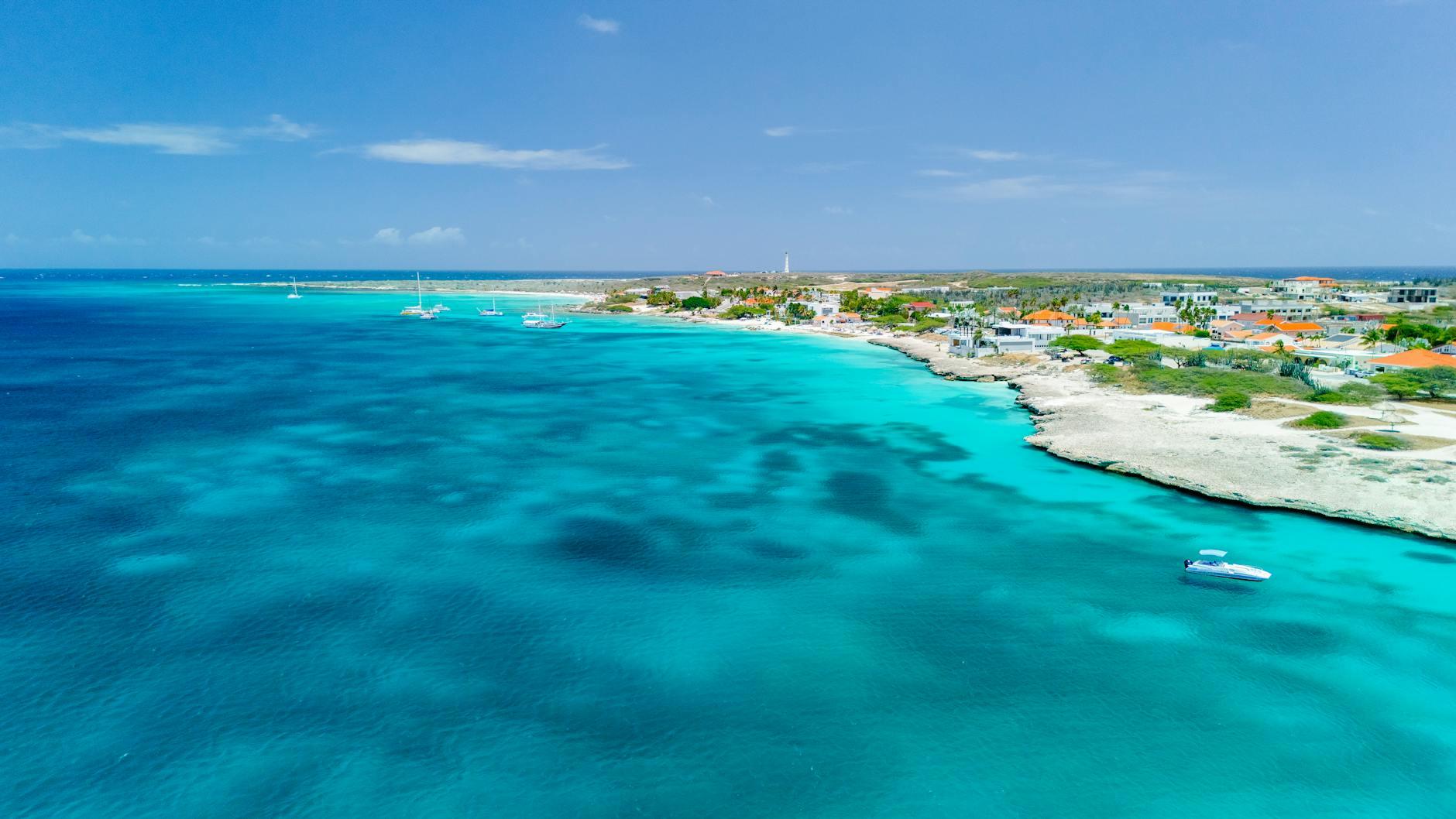 Aruba skyline