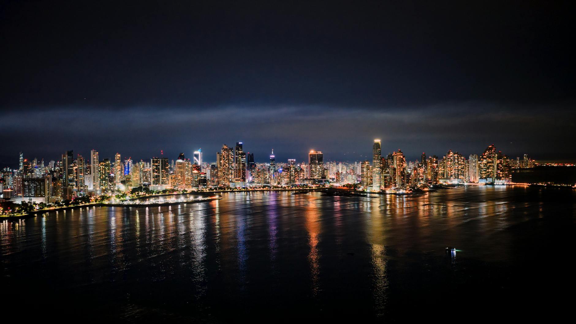 Panama City (Ciudad de Panamá) skyline